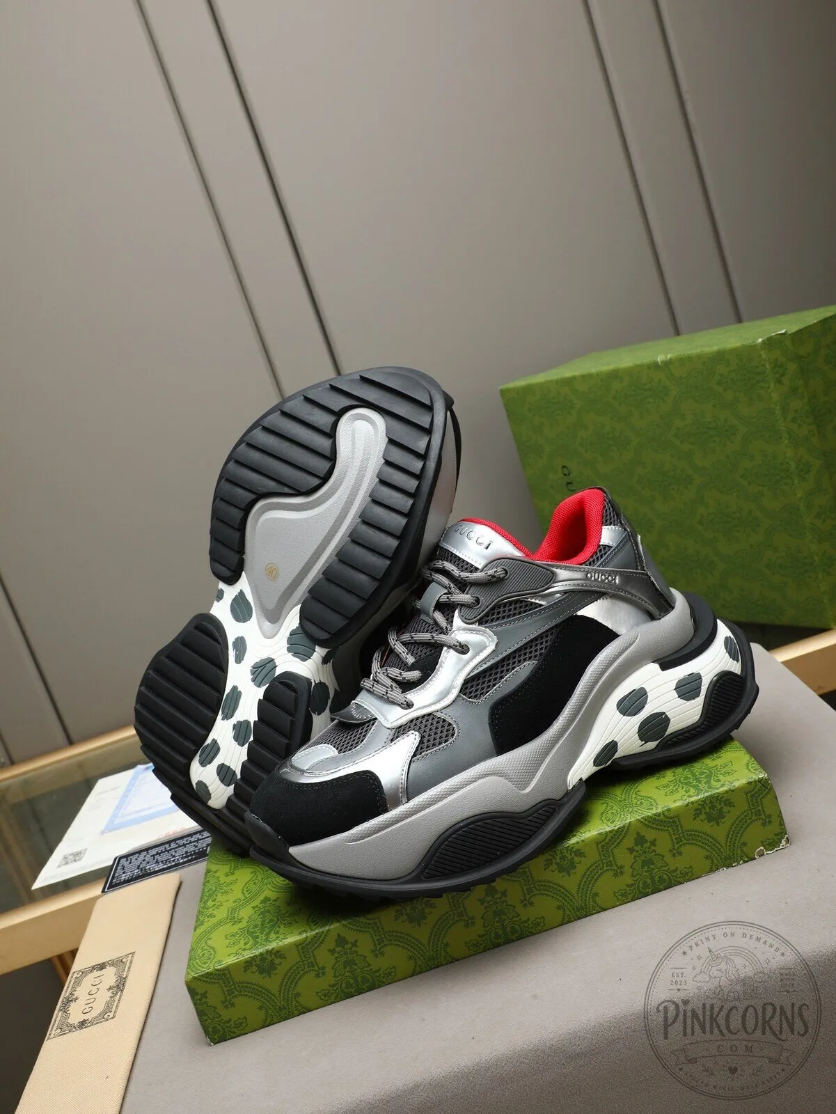 Gucci Ultrapace R Metallic Silver and Black Trainer Shoes 9 Gucci Ultrapace R Metallic Silver and Black Trainer Shoes